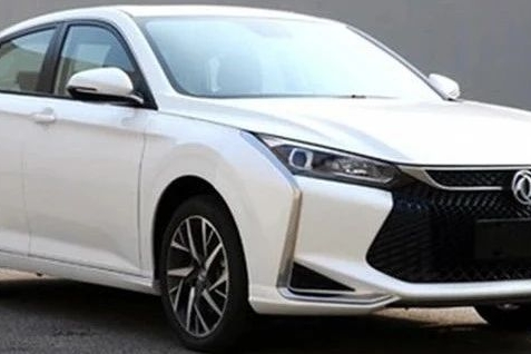 看个新车丨启用专属前脸，东风风神奕炫E460纯电版曝光