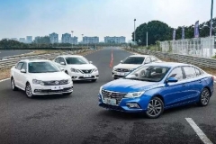 A级车价格，B级车享受，这5款合资车“打骨折”，还买朗逸轩逸？