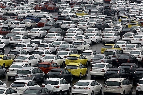 车市下行压力大，2月份车企销量见底，4月有望反弹