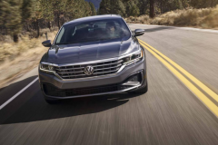 丑闻还没过去，新款就要加价，帕萨特的自信是谁给的？