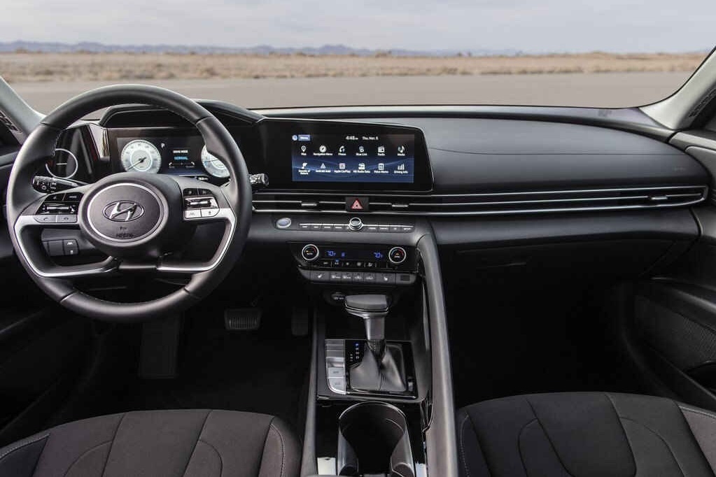 第七代ELANTRA好莱坞首秀 这不是我们熟悉的现代