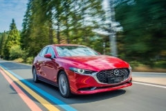 为啥越来越多车排队加95号汽油？是真的有劲还是交智商税