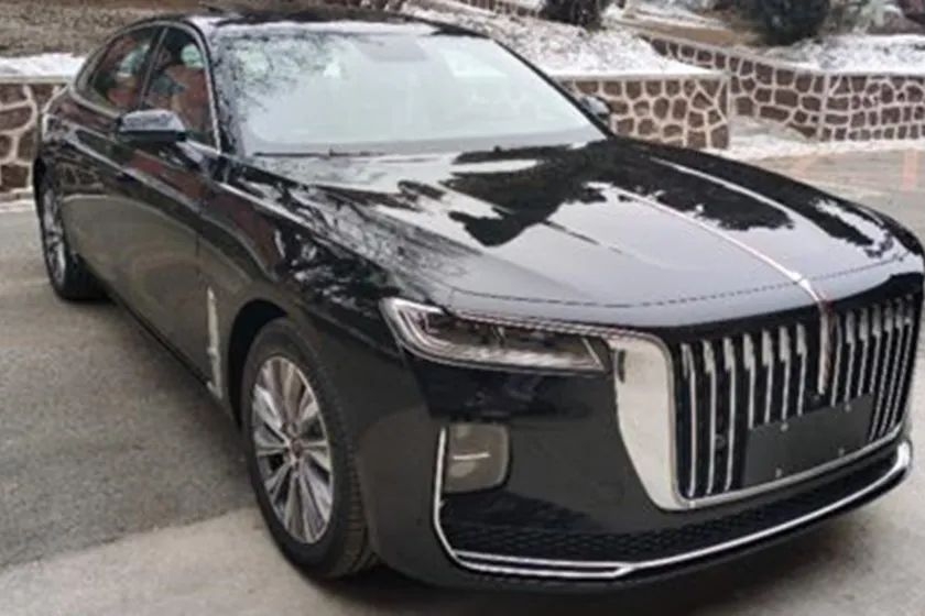 红旗H9申报图曝光，北京奔驰新款E级立标也能运动…丨今日车闻