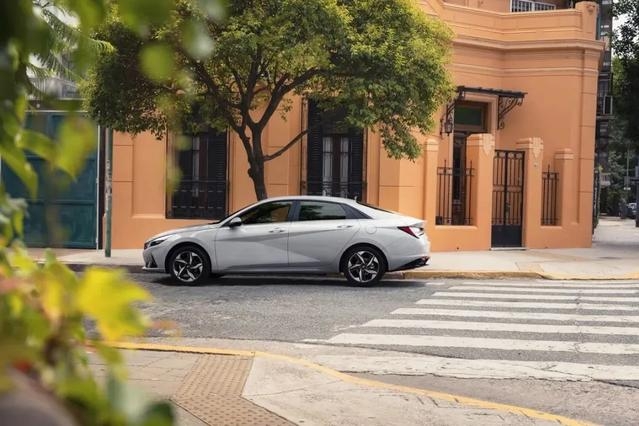 韩系销量王来了！曾与捷达、桑塔纳一样火爆，国产车再添强敌