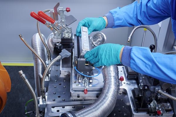 宝马集团持续投入创新 2025年前将累计投入超过300亿欧元