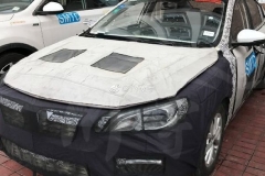 中期改款荣威i5最新谍照 全新前脸/车机升级