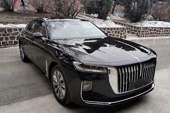 工信部第330批新车：红旗H9现身；五菱再推神车