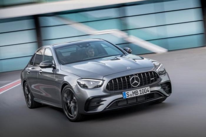 奔驰，宝马，奥迪，保时捷，谁才是德国人最喜欢的品牌？