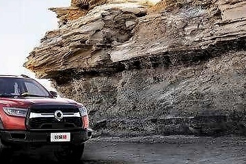 增K-MAN氮气减震、越野专家模式等，长城炮皮卡顶配升级