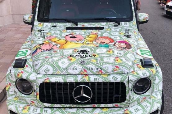 女生开奔驰大G太爷们？这样改装保证满满少女心，一看就是女神的车