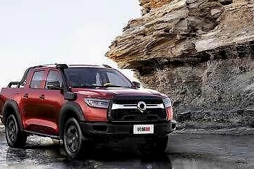 顶配升级，长城炮越野皮卡新增K-MAN氮气减震、越野专家模式