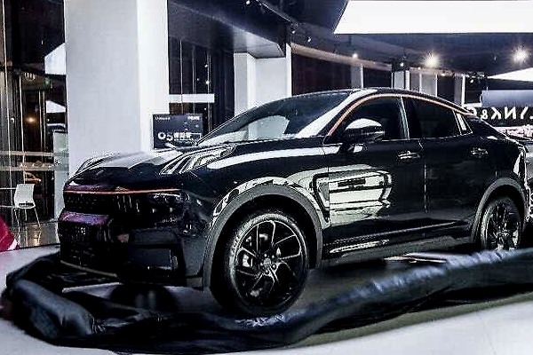 受疫情影响 保时捷计划暂停未来两周生产