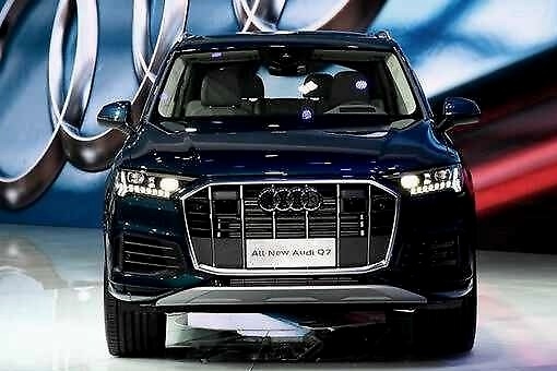 外观更像奥迪Q8的新款奥迪Q7，如今是否值得买？