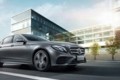 2020款改款奔驰E级上市 售价42.98-62.38万元