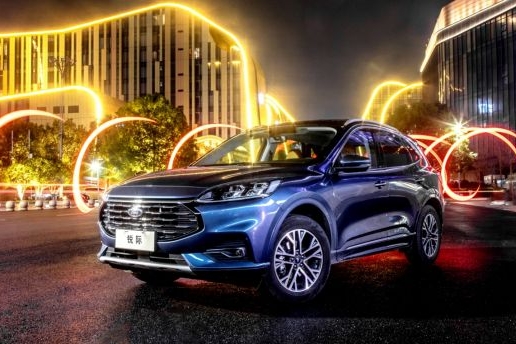 这台四驱SUV不仅颜值高、动力强，且带病毒躲避功能，网红味十足