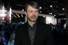 FCA将在亚洲生产口罩支援法国