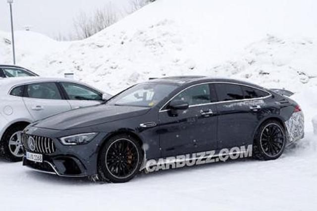 812马力，2秒俱乐部，AMG四门跑车名声在外，帕拉梅拉吓出一身汗