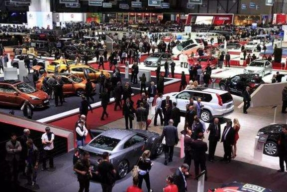 市场竞争激烈，致使曾加价排队的“神车”逐渐没落