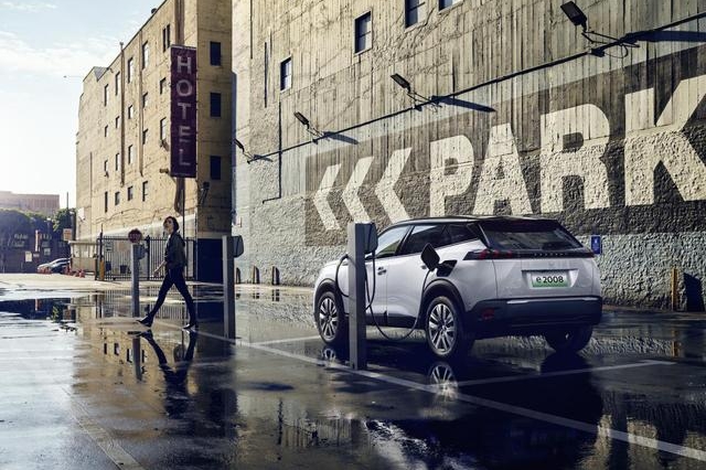 东风标致全新一代2008 原汁原味的欧系范儿