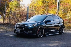 爆龟本田CR-V贴地行走，SUV“打断腿”你们能接受吗？