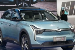 提起A柱，最有“看点”的不是帕萨特，而是这款国产新车