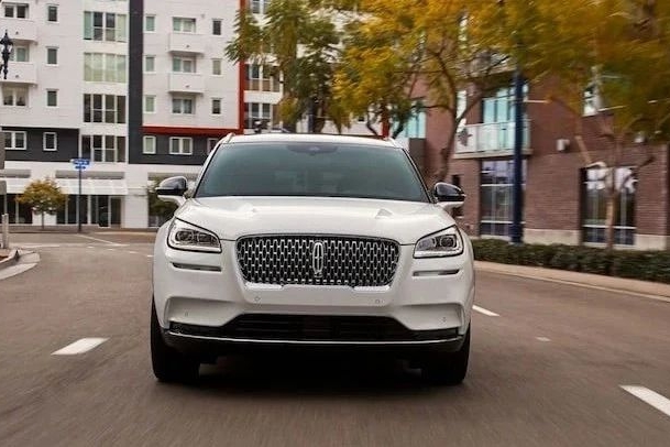 林肯冒险家：在价格和配置之间的冒险