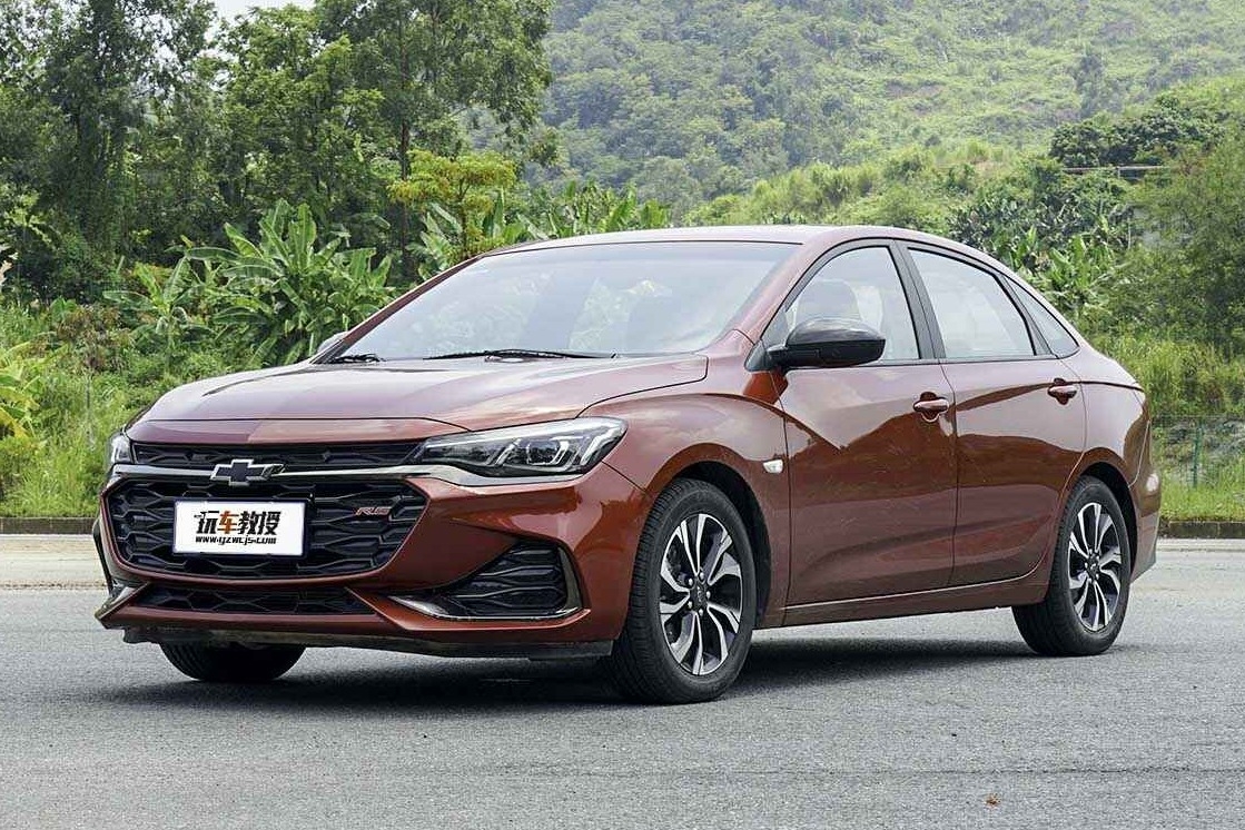 中保研撞完都夸好，8万起这些车比豪车还耐撞，买就对了