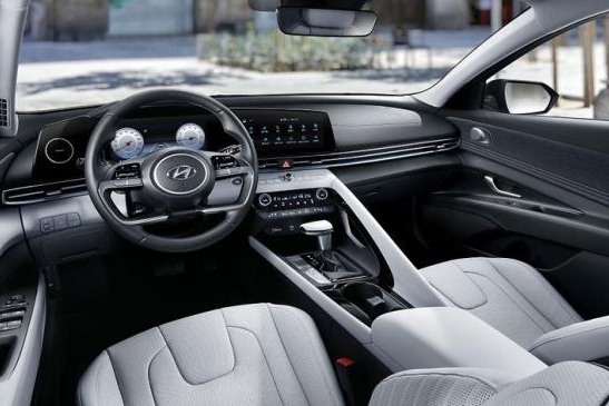 《韩系动向82》换代伊兰特韩国开启预定，顶配14万？