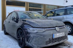 八代高尔夫R实车曝光 马力比现款足足提升44KW