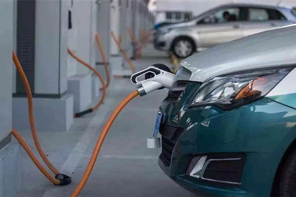 新能源汽车会是扶不起的“阿斗”吗？