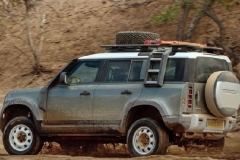 更车室｜2020款路虎卫士将重返市场，改进巨大且保留经典造型