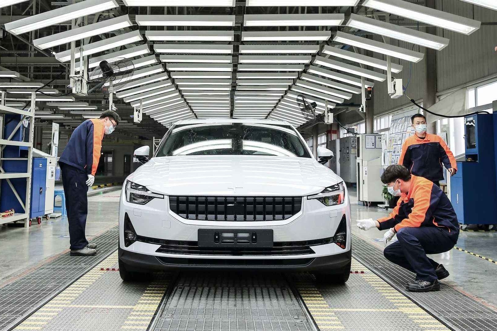Polestar 2终于开始生产，但何时会交付？