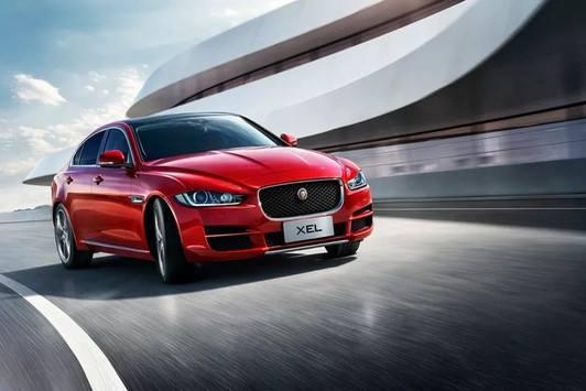 双外观设计，操控领先新3系，目前综合优惠3万元