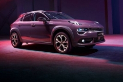 紧贴潮流前沿 领克02推出能量紫配色