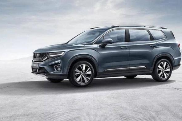 空间超汉兰达，对标传祺GS8？吉利豪越的实力撑得起“野心”吗？