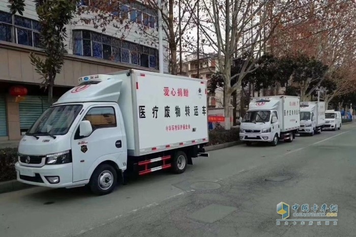 东风轻型车多产品组合布局  成为抗击疫情的一股生力军