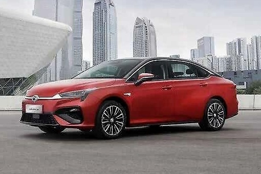 2月新能源销量前十出炉：Model 3、Aion S、全新秦EV均破千