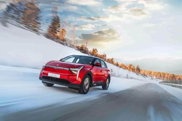 造车新势力的“生死之年”，哪吒U能否诠释合众“活下去”的底气