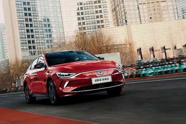 北京现代菲斯塔纯电动礼遇上市 这款运动标杆香不香？