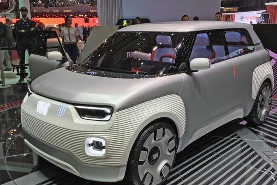 菲亚特将基于Centoventi概念车打造Panda纯电动车