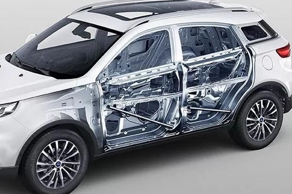 最省油的合资SUV，1公里油耗仅4毛5，满油可以跑865公里