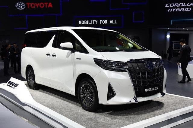 开BBA不一定多有钱！但舍得花钱买这3款车的人，绝对不差钱