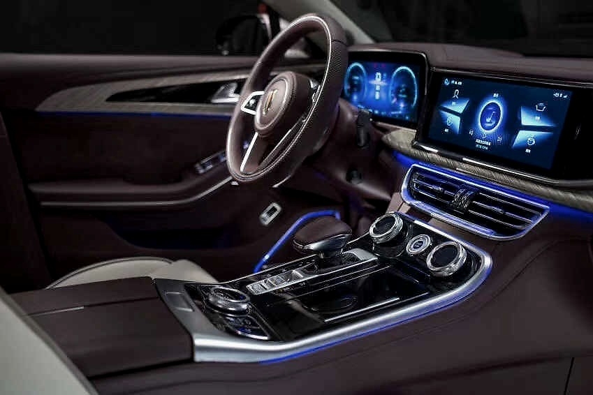 红旗H9“盲订”试价 中国劳斯莱斯会否有“旗”迹价格