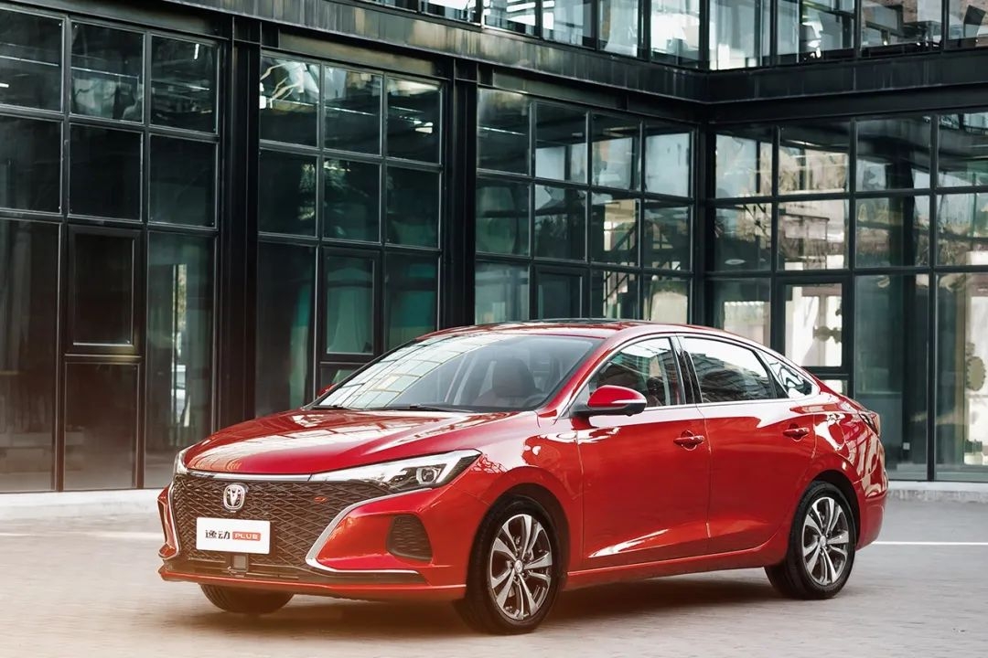 预售价7.29万起！逸动 PLUS值得等吗？