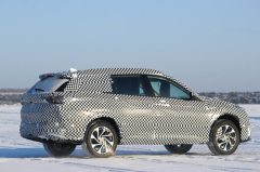 东风风神全新SUV谍照曝光  细分市场再添新将