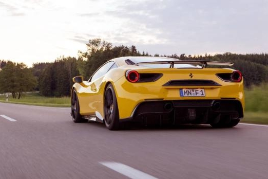 开这三台车一般没朋友？汽车界“雷人三宝”，车主出门不敢打招呼