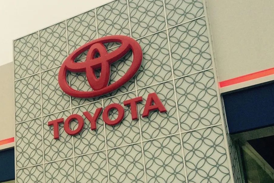 现代全新伊兰特预告图发布，工信部约谈特斯拉…丨今日车闻