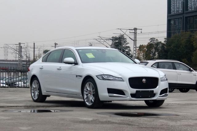 最高优惠10万！买到即赚到？这些轿车最佳抄底时机到了？