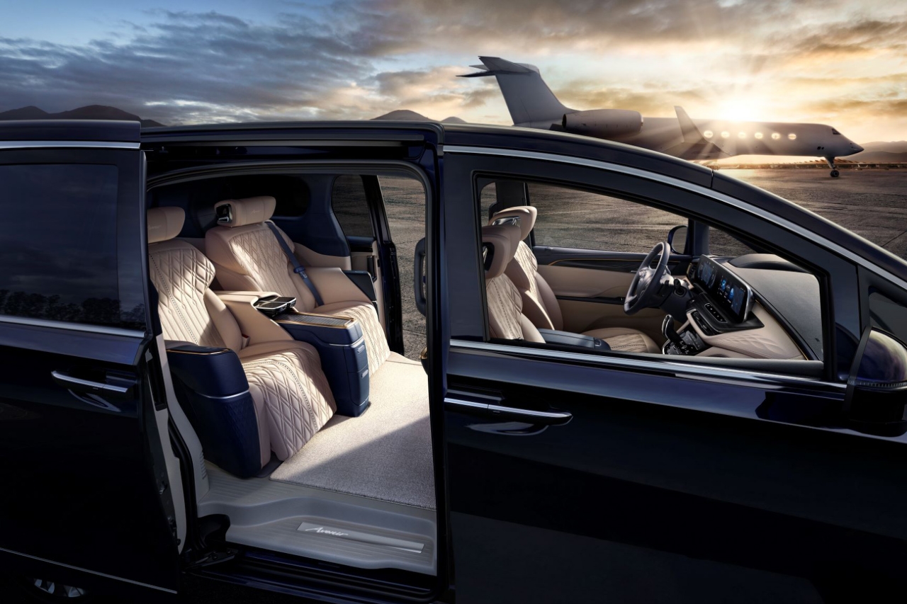 雷克萨斯LM不孤单，全新别克GL8 Avenir 4座版将于近期推出