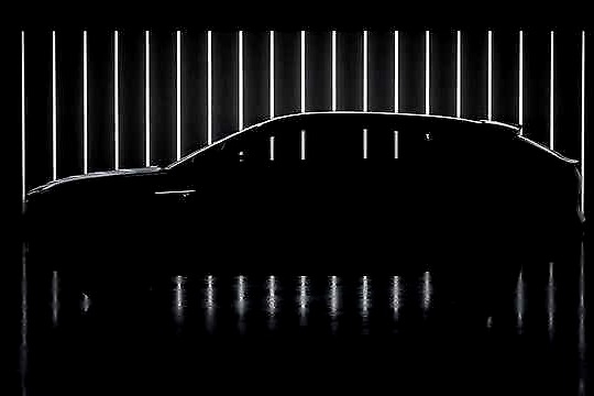 凯迪拉克：我要做个电动猛男！首先……